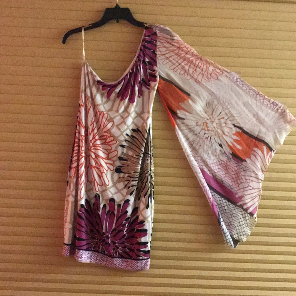 Sexy vibrant 1 shoulder party dress